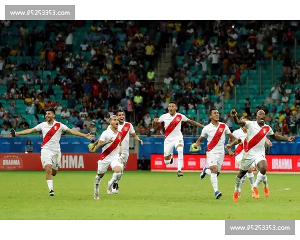 秘鲁VS乌拉圭强强对话南美世预赛关键一战前瞻战术博弈与晋级形势解析